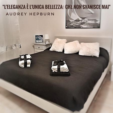La Terrazza Sul Reno - In Pieno Centro-Due Passi Da Villa Chiara - Comodo Unipol Arena Casalecchio Di Reno Eksteriør bilde