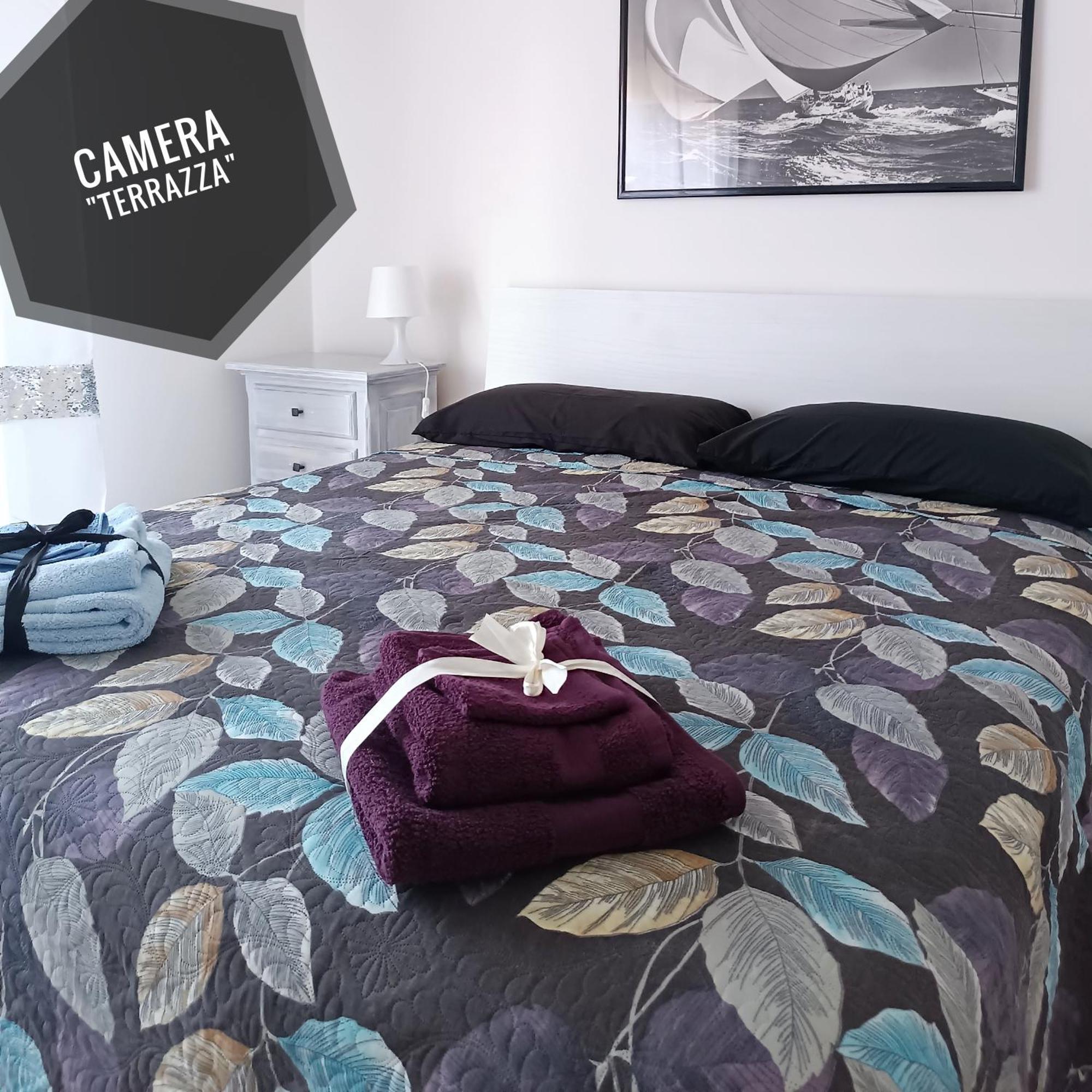 La Terrazza Sul Reno - In Pieno Centro-Due Passi Da Villa Chiara - Comodo Unipol Arena Casalecchio Di Reno Eksteriør bilde